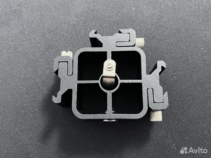 Крепление для вспышки