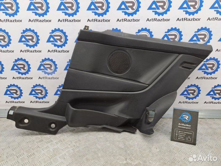 Обшивка салона правая Opel Astra H 1.6 Z16XER