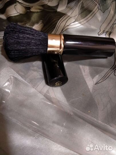 Кисть для макияжа