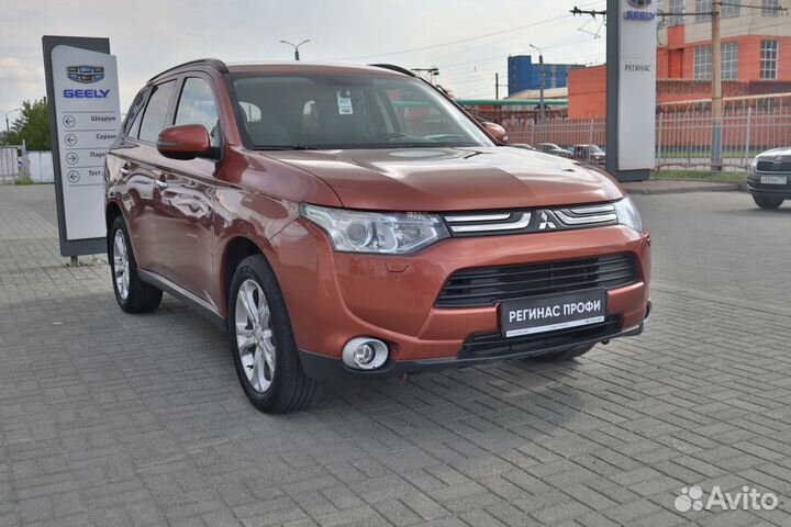 Mitsubishi Outlander 2.4 CVT, 2012, 84 005 км