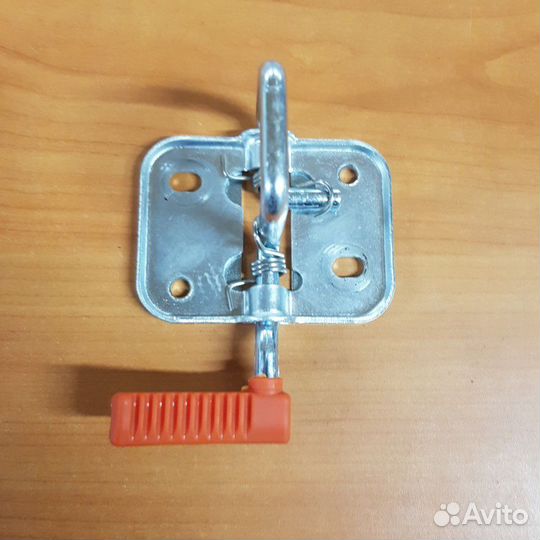 Замок капота VW Jetta, Caddy, Passat