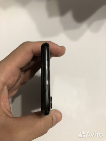 iPhone X, 256 ГБ