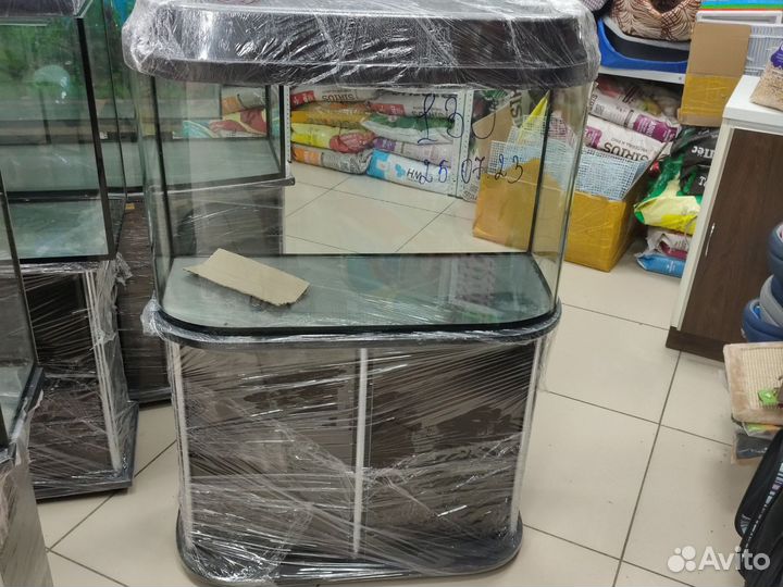 Аквариум с тумбой новый