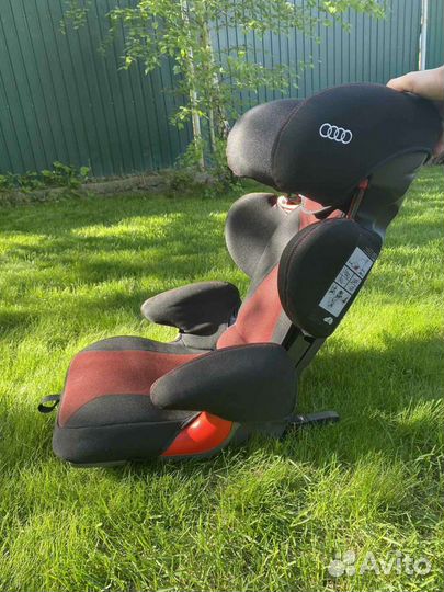 Детское автокресло audi