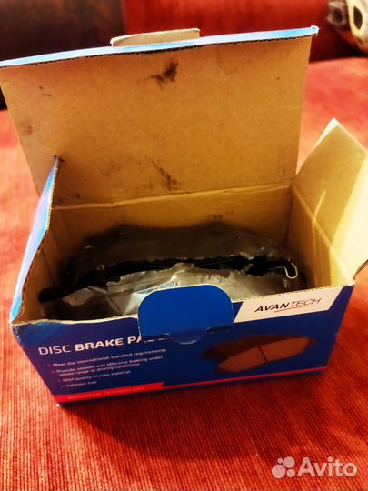 Тормозные колодки перед Avantech AV749