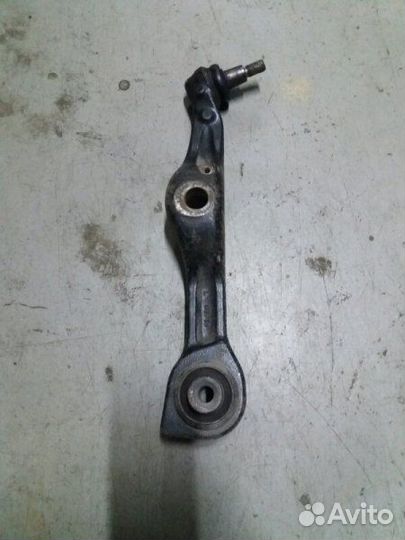 Рычаг поперечный передний левый Mercedes-Benz