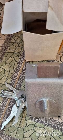 Дверной замок