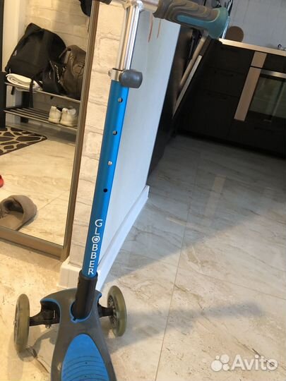 Самокат трехколесный globber