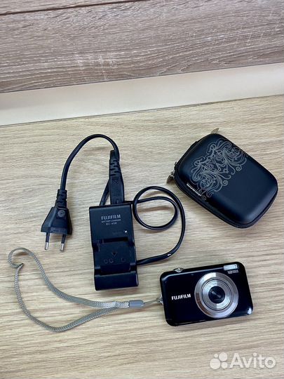 Компактный фотоаппарат fujifilm jv100