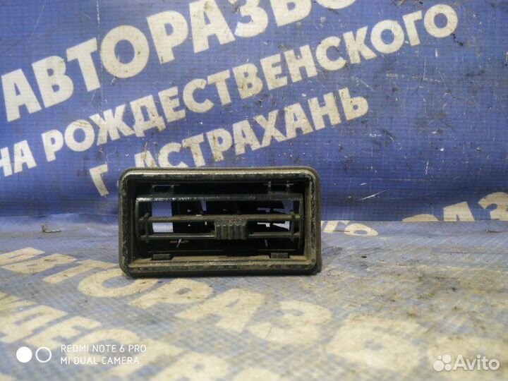 Дефлектор воздушный Ваз Лада 2105 седан 2105 2001