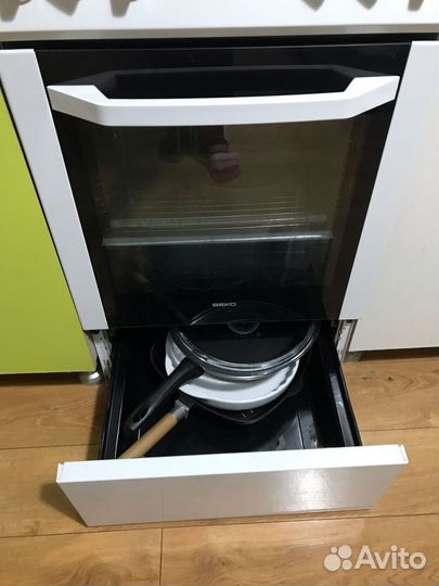 Плита электрическая стеклокерамика б/у