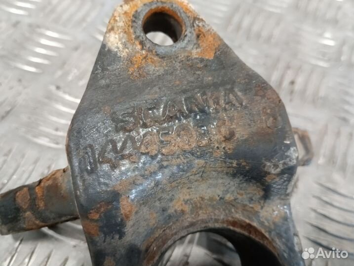 Кронштейн стойки переднего стабилизатора Scania 14