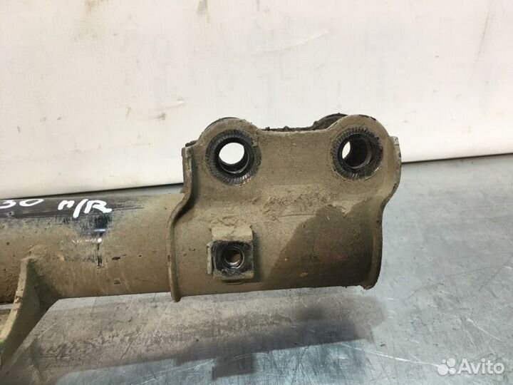 Стойка подвески передняя правая Hyundai I30