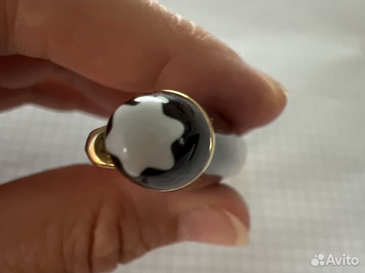 Ручка Montblanc meisterstuck