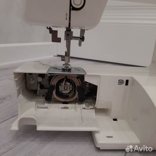 Швейная машина Brother XL 5070