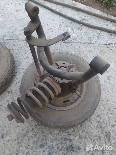 Задняя подвеска на моторолер Муравей