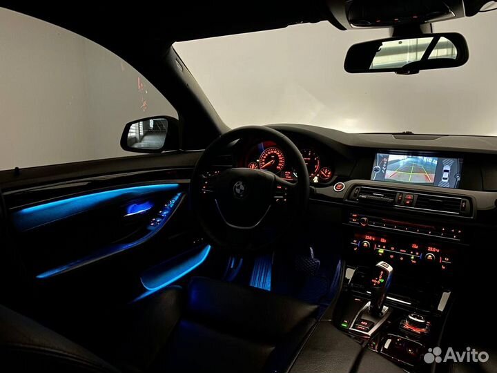 Контурная подсветка салона авто