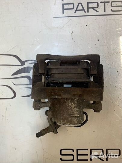 Суппорт задний правый Volkswagen Passat B6 2.0 BMR