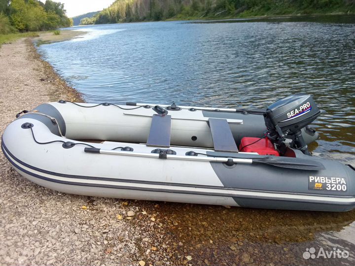 Моторная лодка