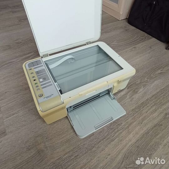 Принтер HP Deskjet F4283