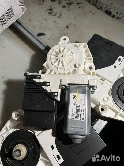 Моторчик стеклоподъемника volkswagen
