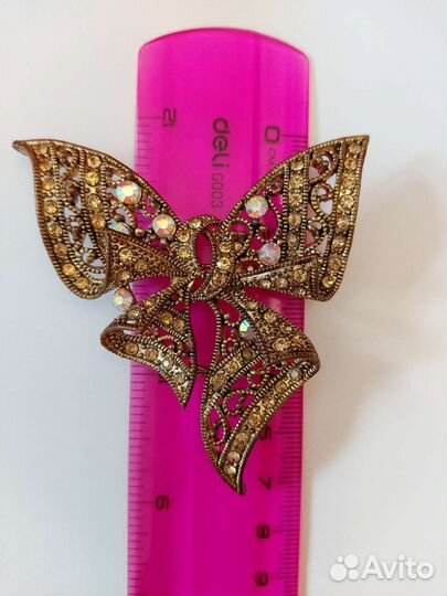 Винтаж броши и клипсы