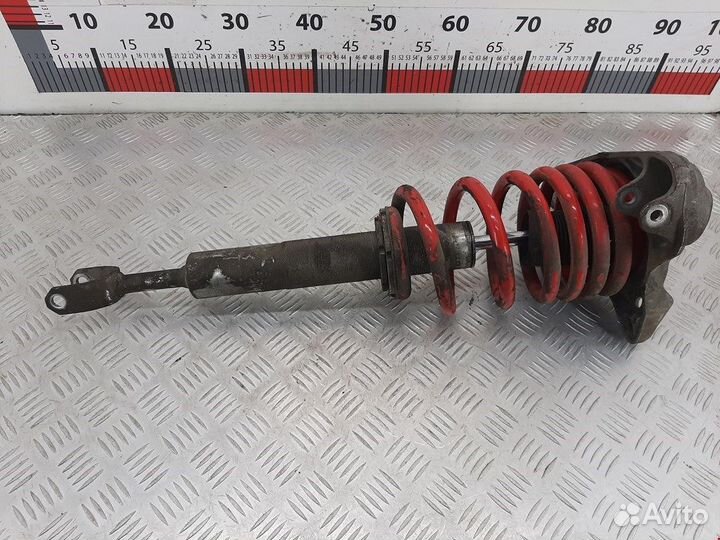 Стойка для Volkswagen Passat 5 GP