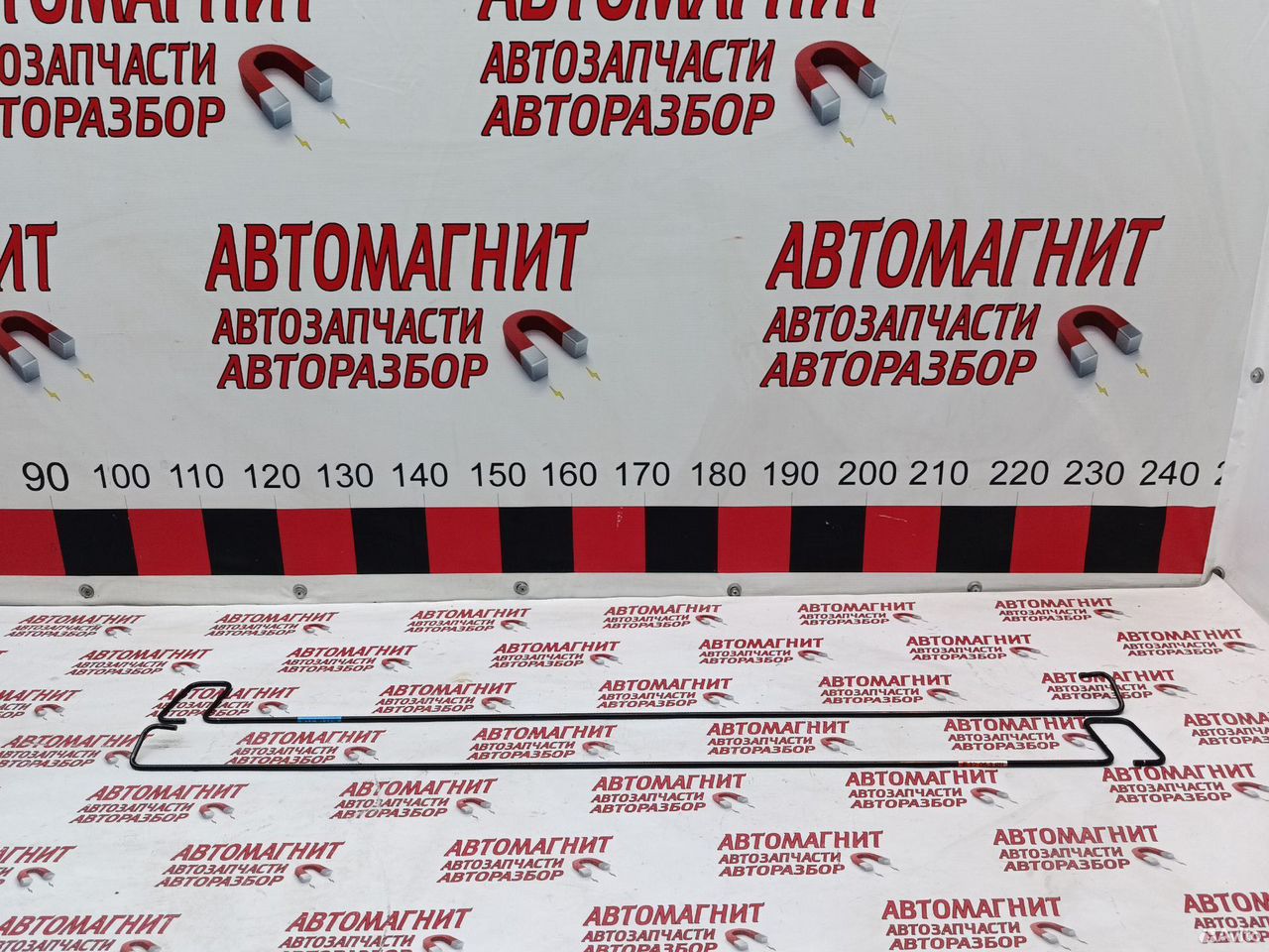 Торсион крышки багажника Киа Рио 4 FB