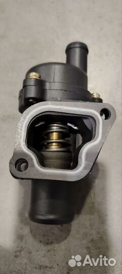 Термостат на Ладу Весту