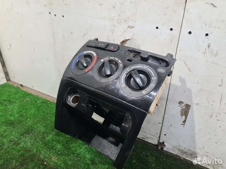 Блок управления печкой Geely Mk, Mk cross