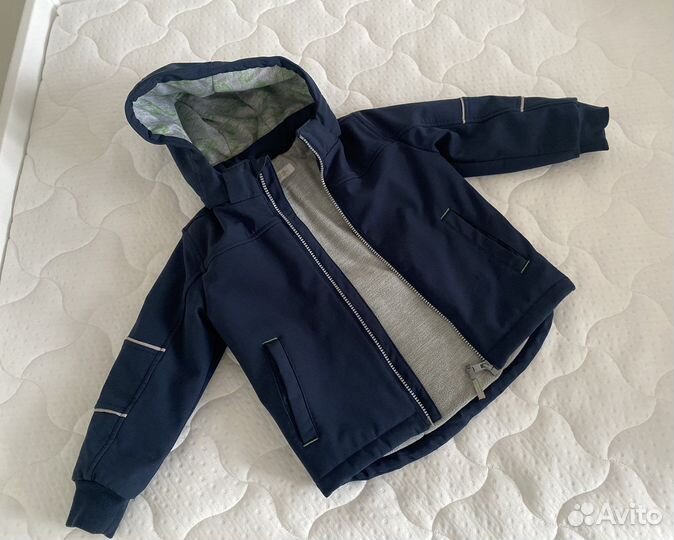 Куртки демисезонные 3-4 года