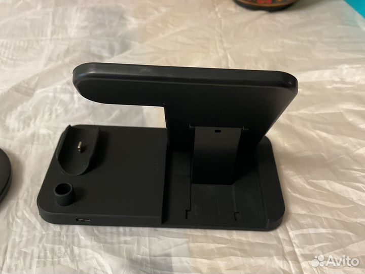 Беспроводная зарядка для iPhone