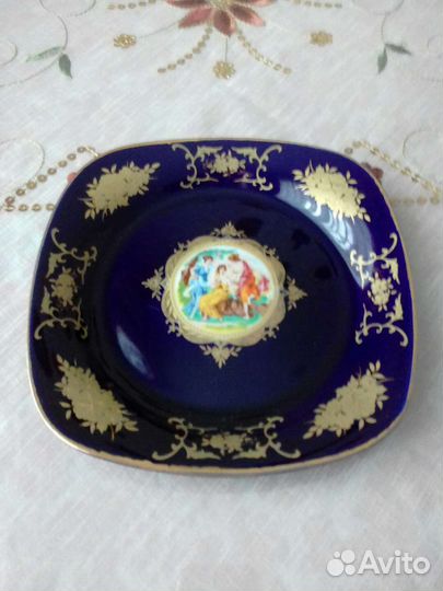 Фарфор разный.Торг