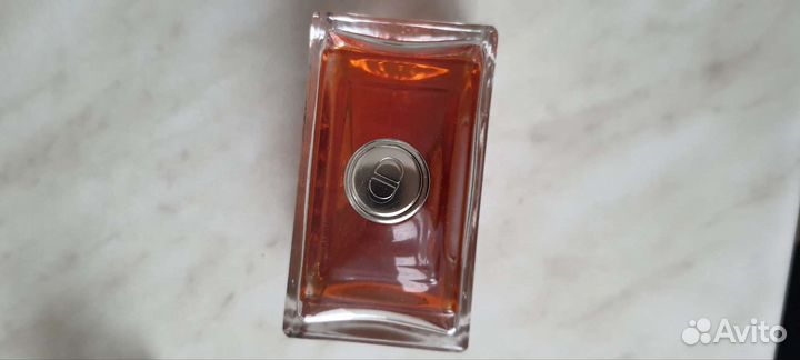 Парфюмерная вода женская