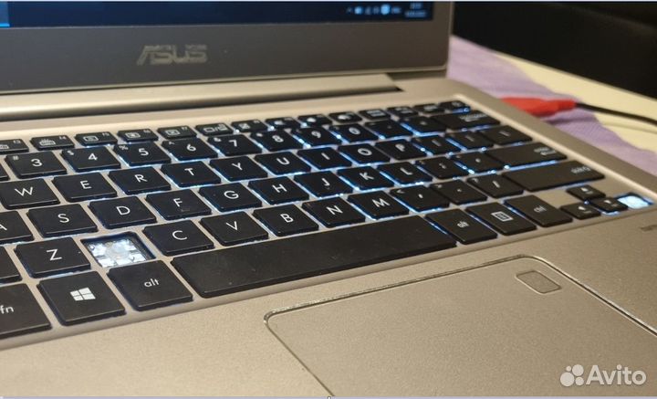 Asus ZenBook ux330ua i5 8250/8GB/SSD256