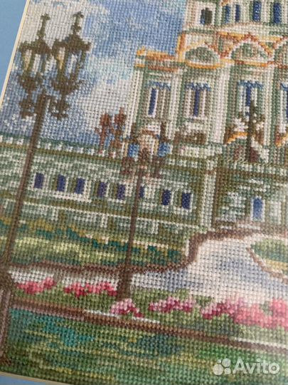 Вышивка в раме