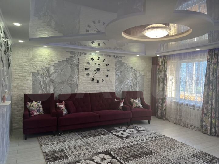 5-к. квартира, 102 м², 5/9 эт.