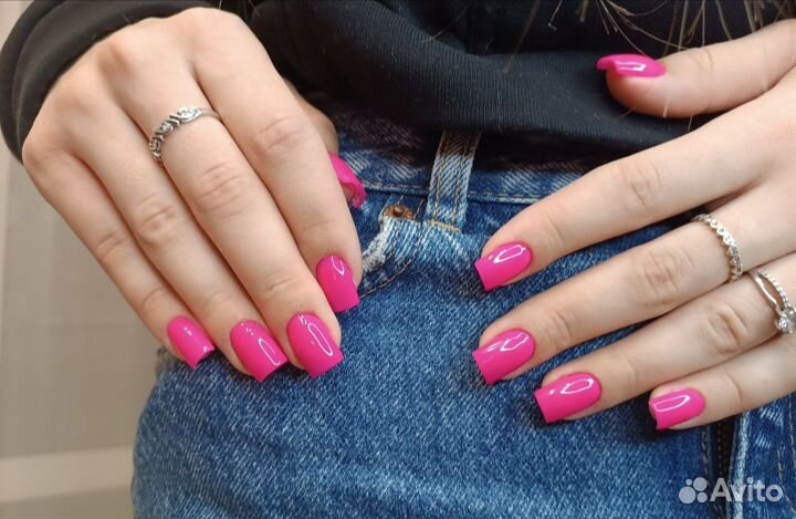 Маникюр и наращивание ногтей, Акция