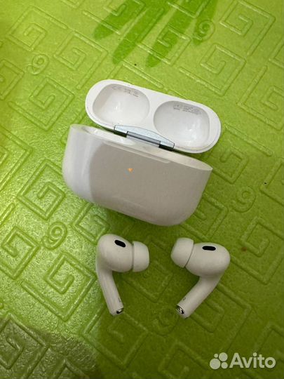 Apple airpods pro 2nd generation