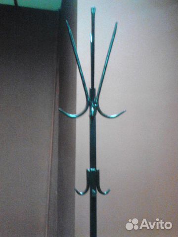 Вешалки кованные