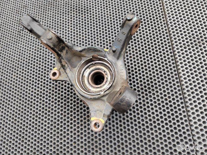 Ступица прав. перед. Toyota Venza