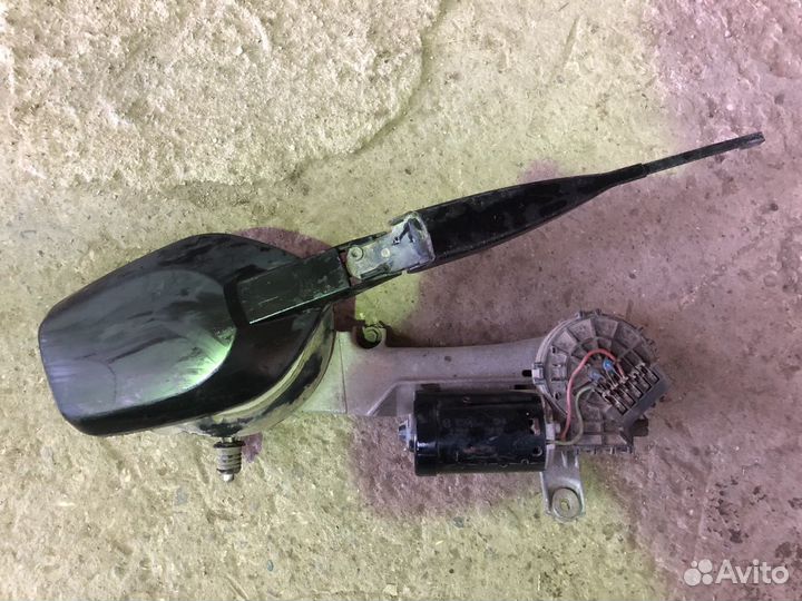 Дворник В сборе мерседес w210 w202 w201 w124