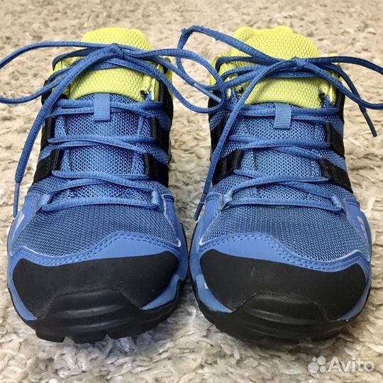 Кроссовки Adidas Terrex туризм, р. 35-36 (36 EU)