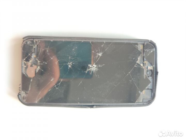 iPhone 5S, 16 ГБ