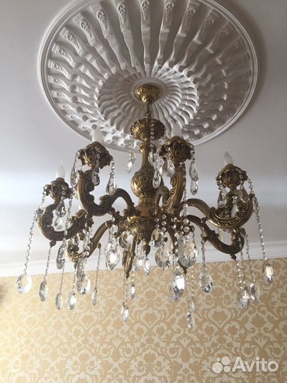 Люстра 8 рожковая