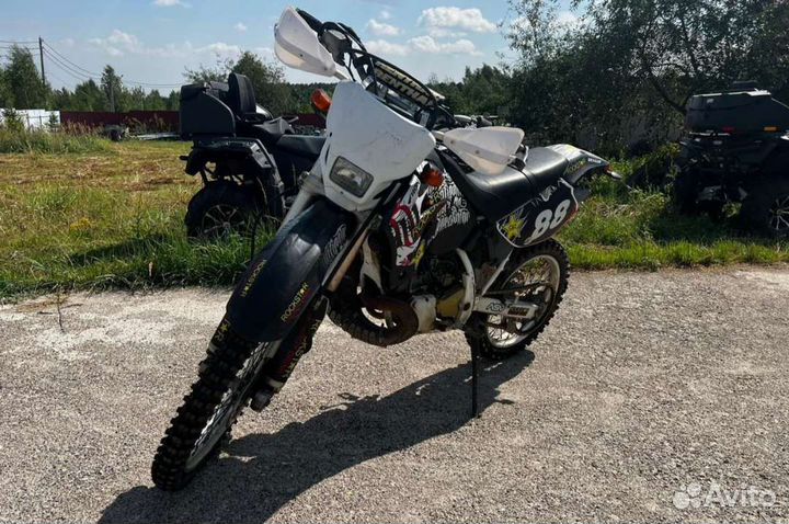 Honda-CRM250AR