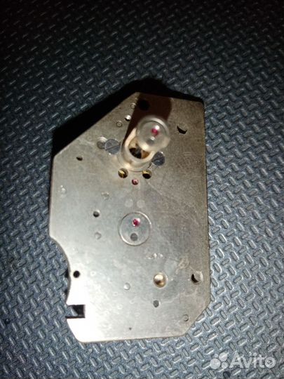 Приставной ход для часов