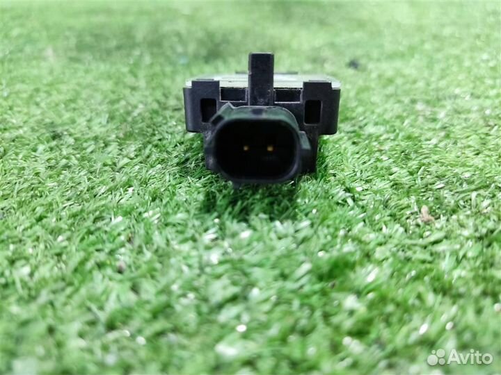 Датчик удара передний KIA ceed (ED) 2010