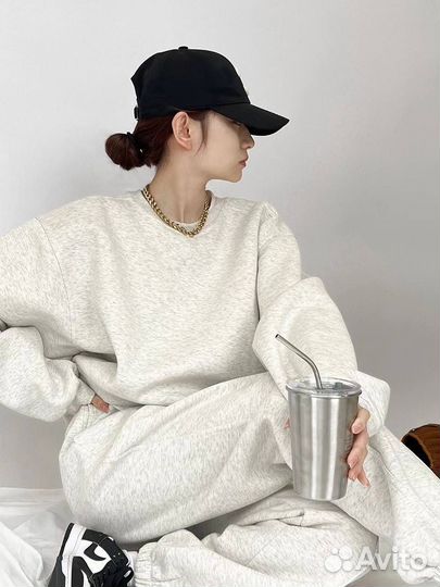 Спортивный костюм женский