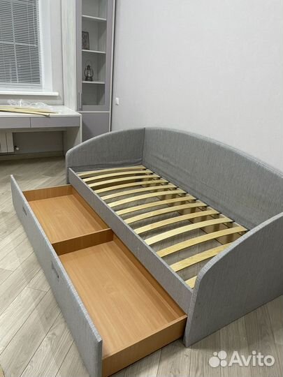 Кровать детская подростковая